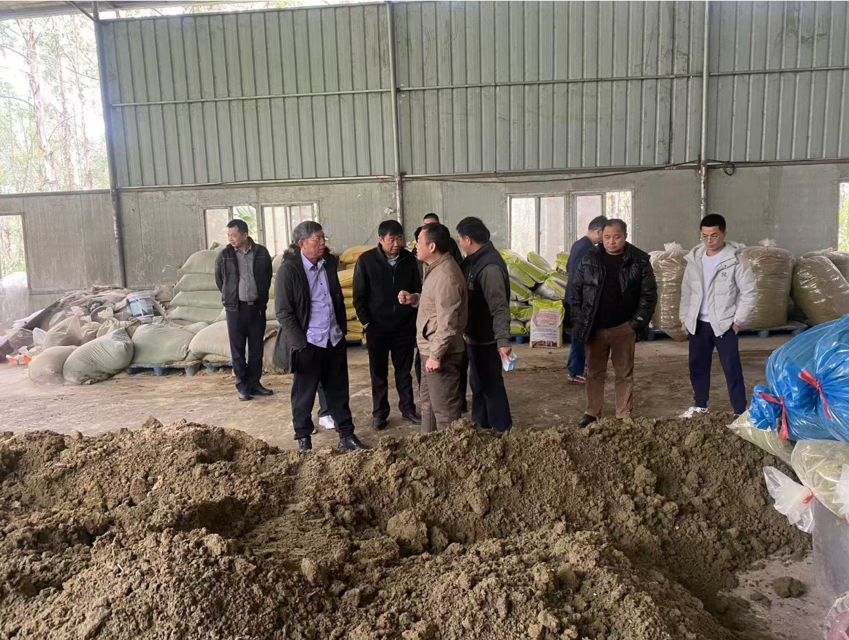 糖協(xié)到訪(fǎng)基地1.jpg
